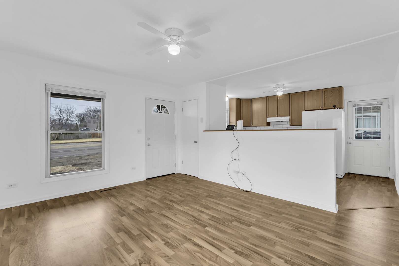 1321 N Cedar Lake Road, Round Lake Beach, IL 60073