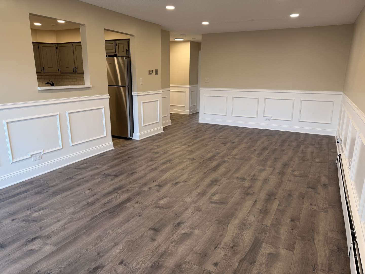 10 Parkside Court #8, Vernon Hills, IL 60061