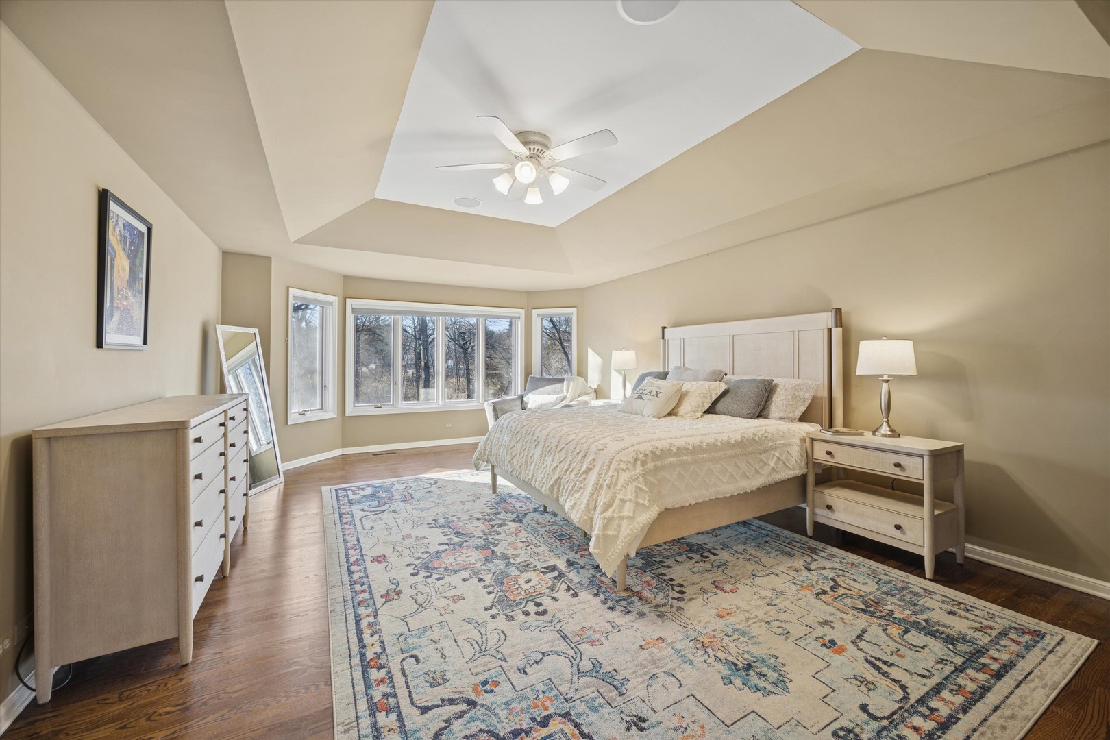 8S230 Hampton Circle, Naperville, IL 60540