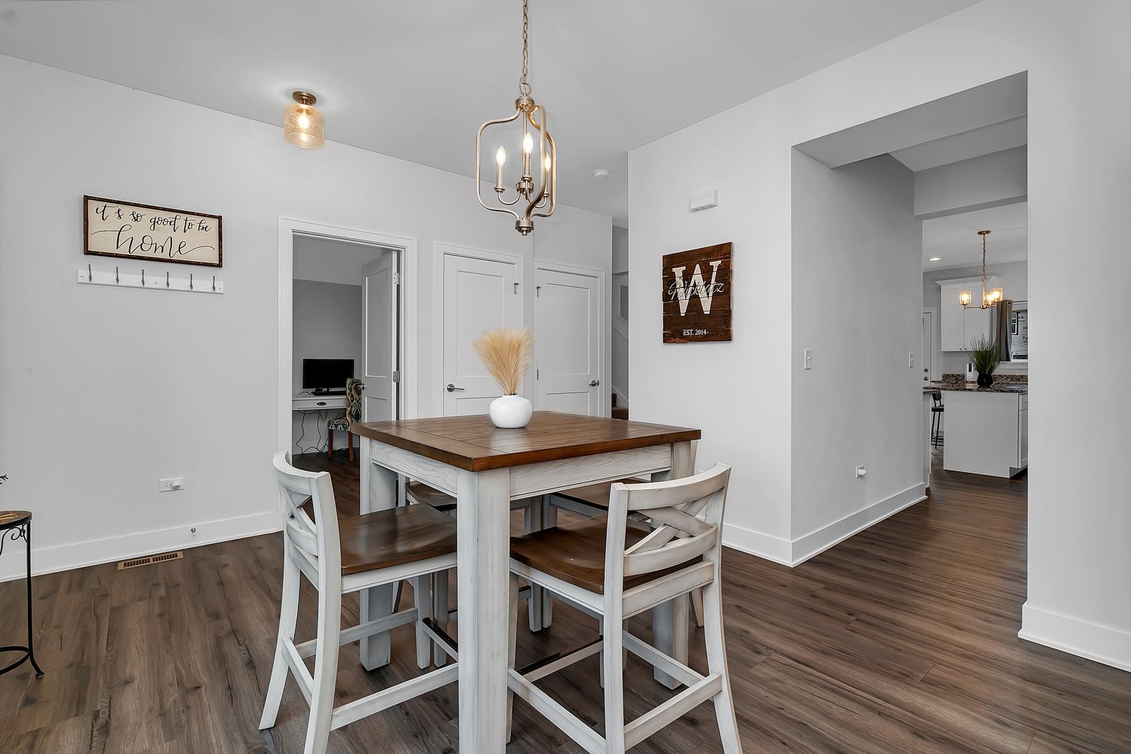 24458 S St Paul Avenue, Channahon, IL 60410