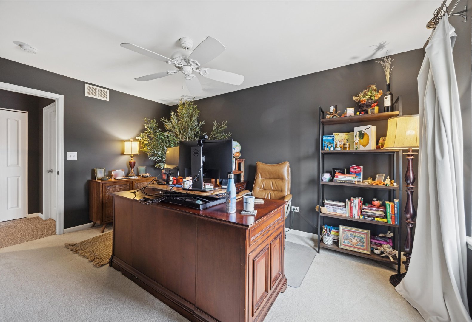 2380 River Hills Lane, Bolingbrook, IL 60490