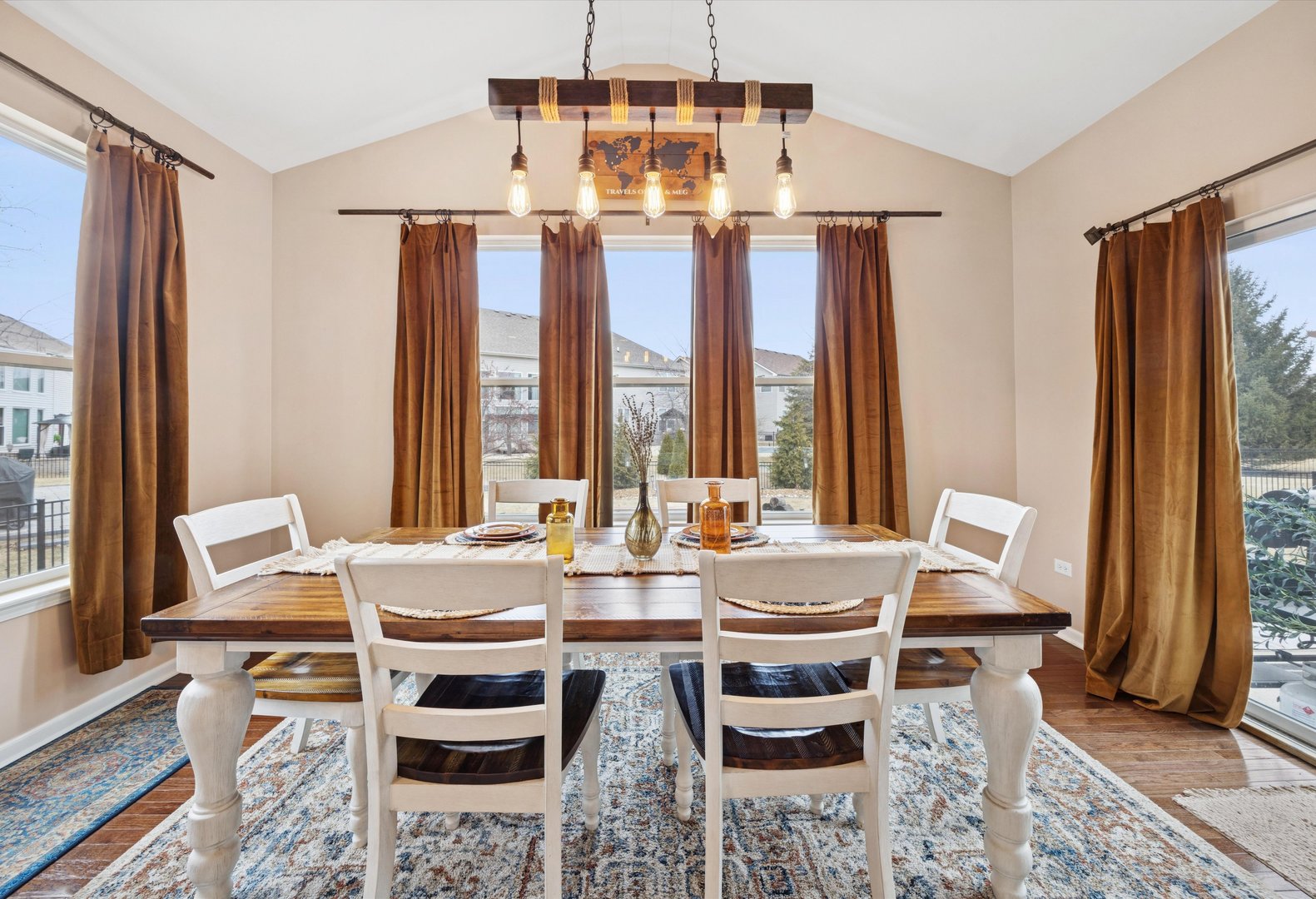 2380 River Hills Lane, Bolingbrook, IL 60490