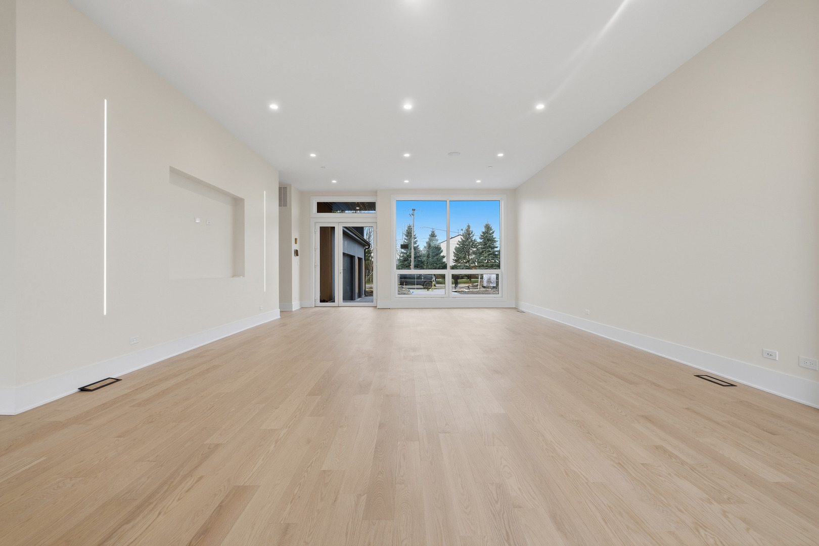 783 Greenwood Road, Northbrook, IL 60062