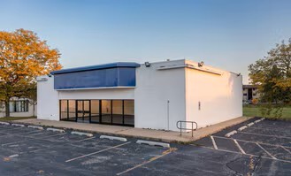 2700 E Sauk Trail, Sauk Village, IL 60411