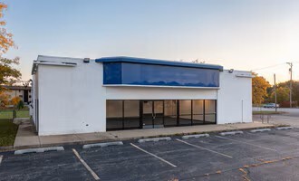 2700 E Sauk Trail, Sauk Village, IL 60411