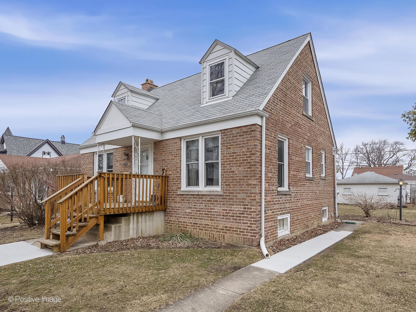 9516 Jackson Avenue, Brookfield, IL 60513