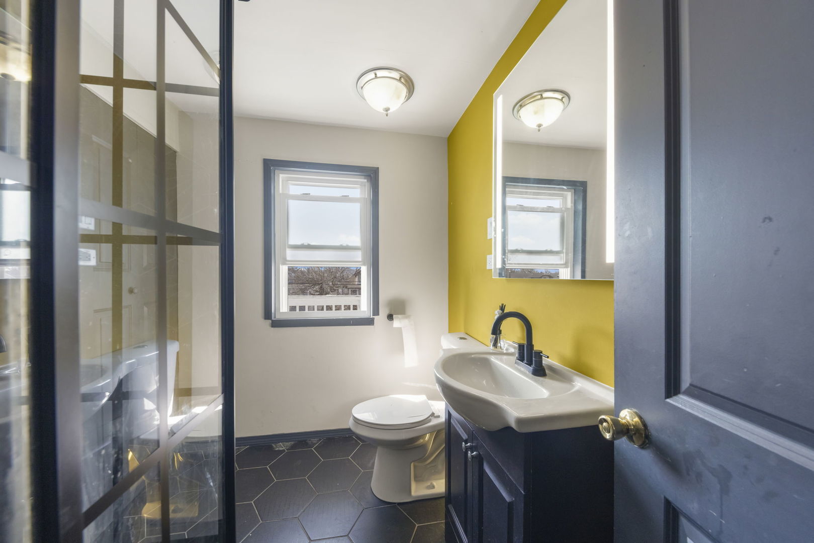 1918 S 9th Avenue, Maywood, IL 60153