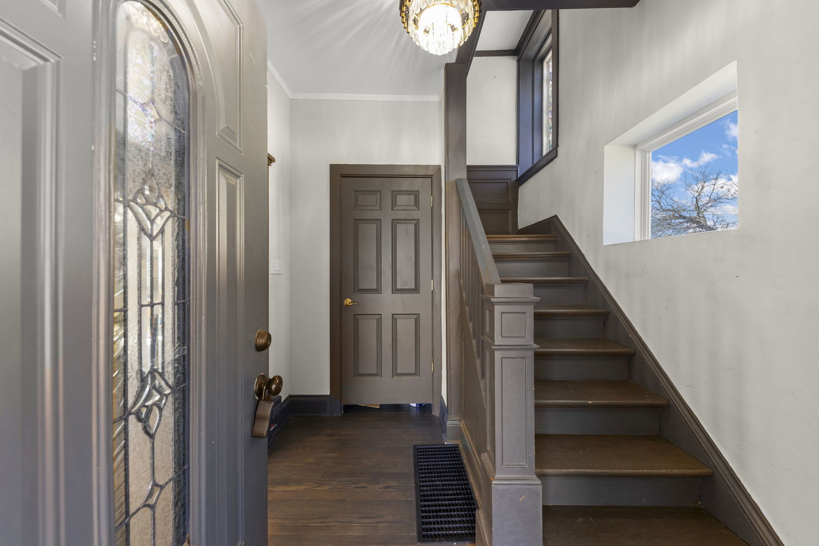 1918 S 9th Avenue, Maywood, IL 60153