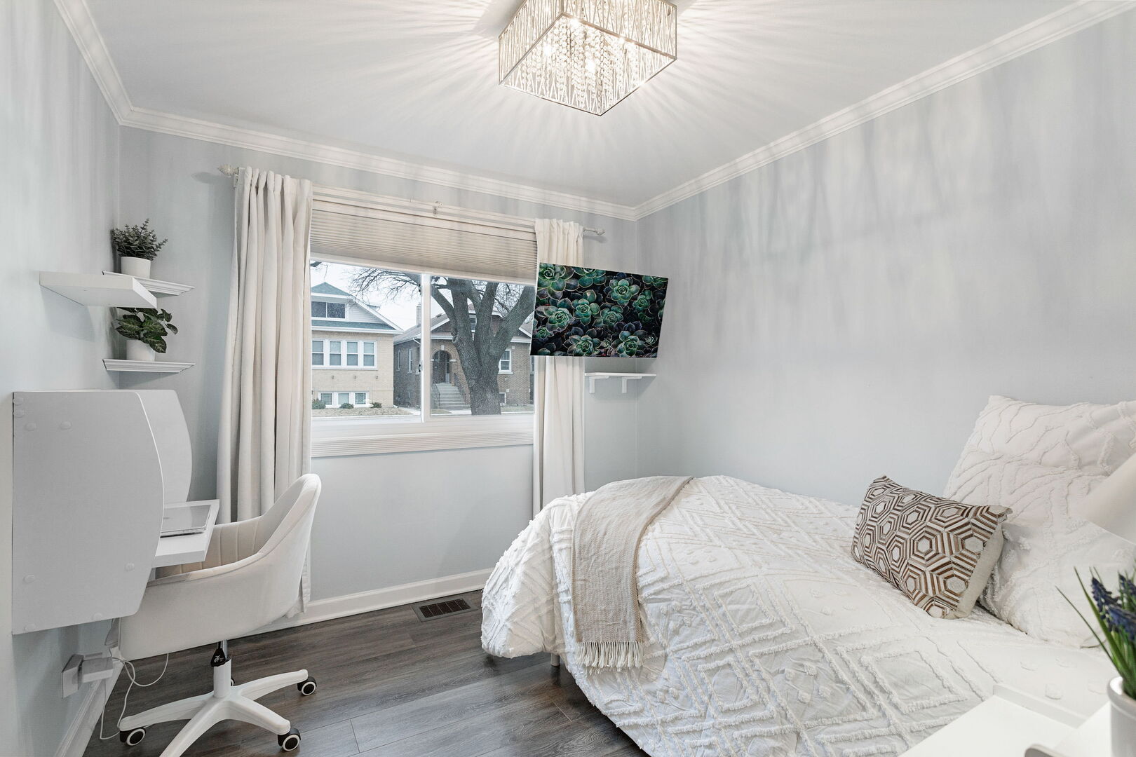 3700 Blanchan Avenue, Brookfield, IL 60513