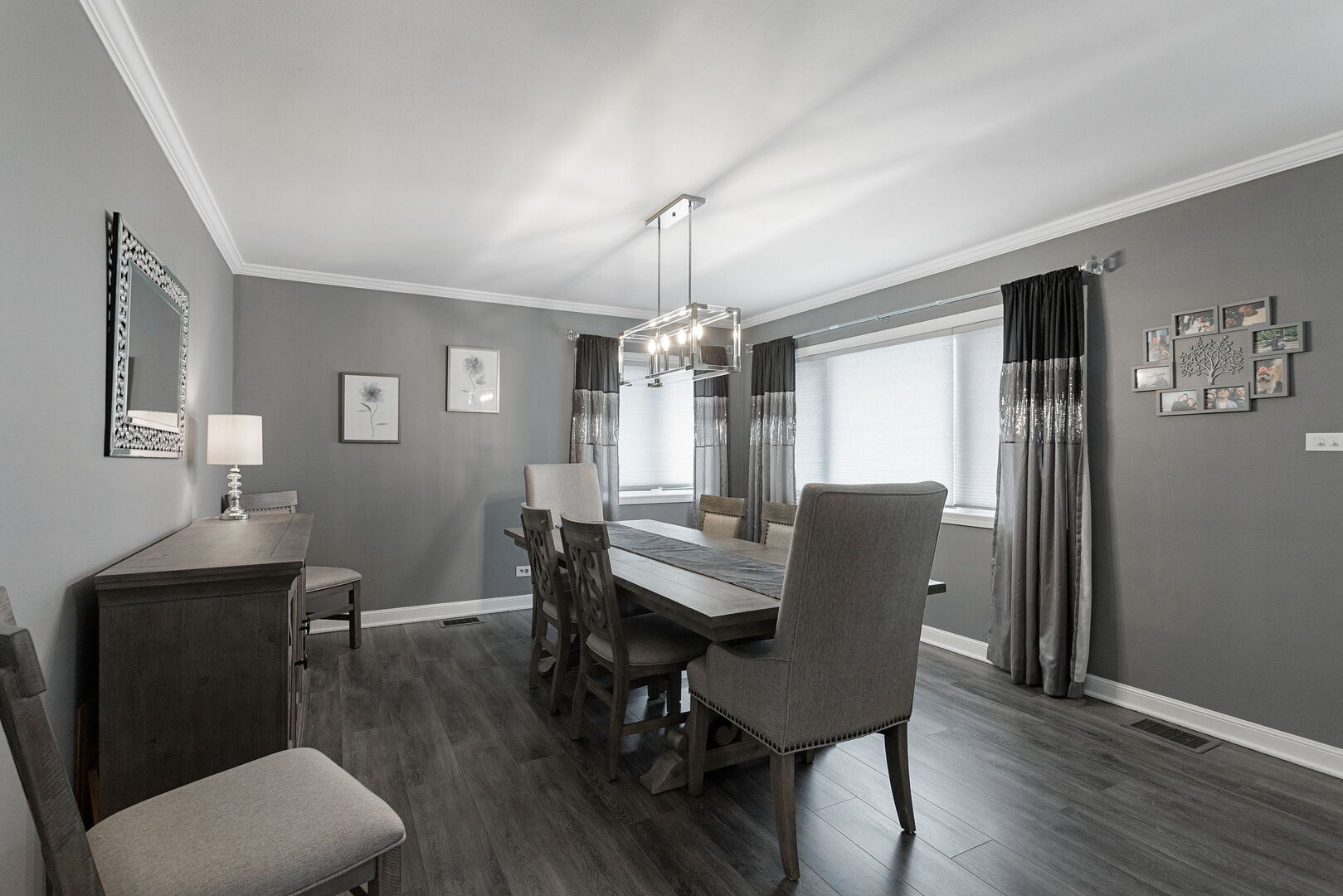 3700 Blanchan Avenue, Brookfield, IL 60513