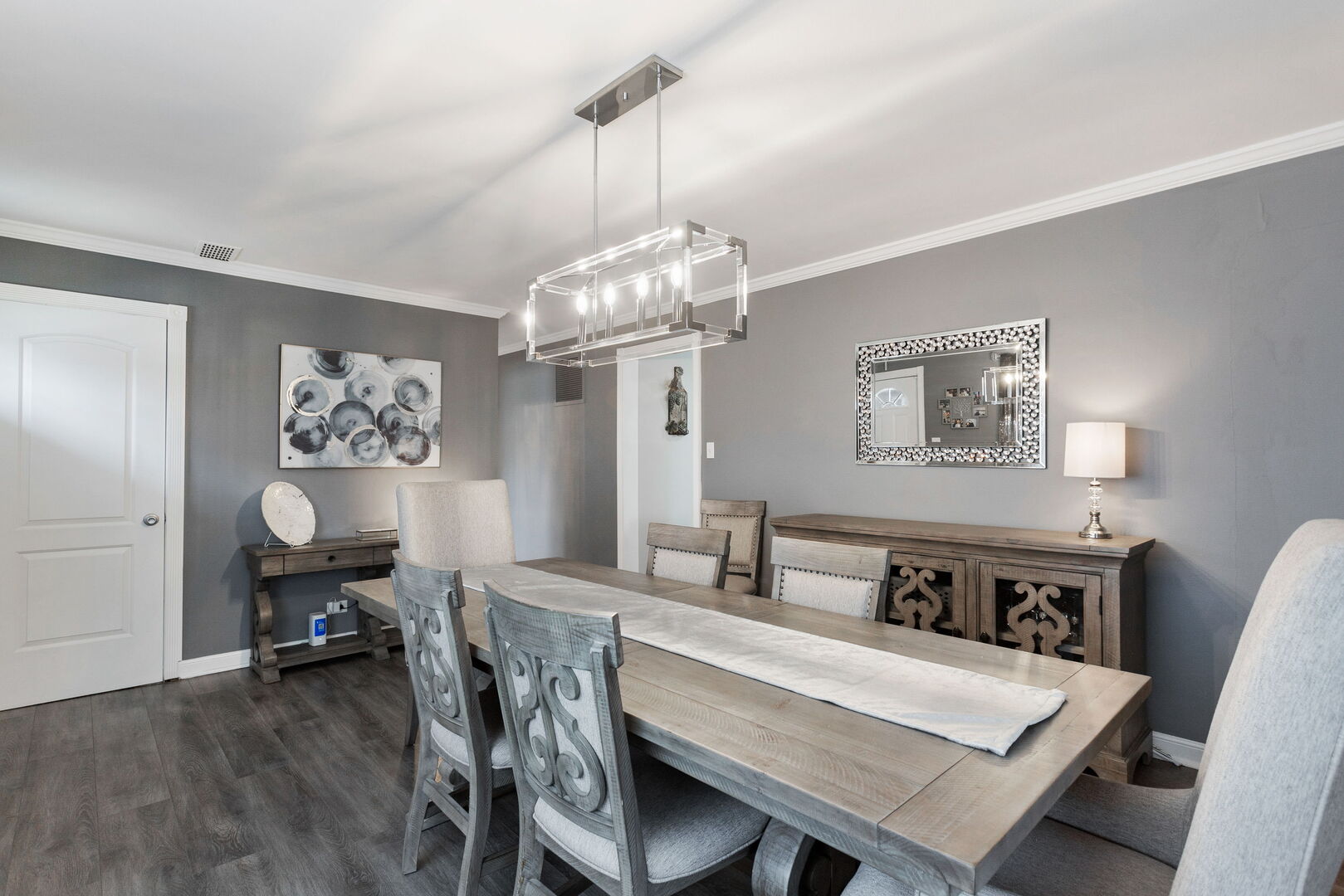 3700 Blanchan Avenue, Brookfield, IL 60513