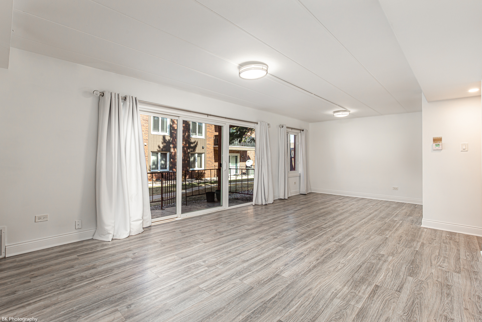 8620 W 95TH Street #1A2, Hickory Hills, IL 60457