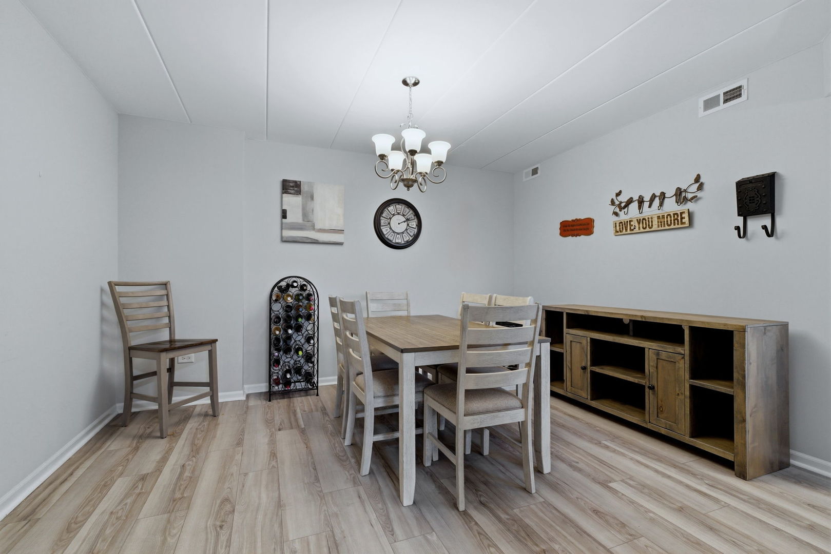 5130 Midlothian #1207, Crestwood, IL 60418