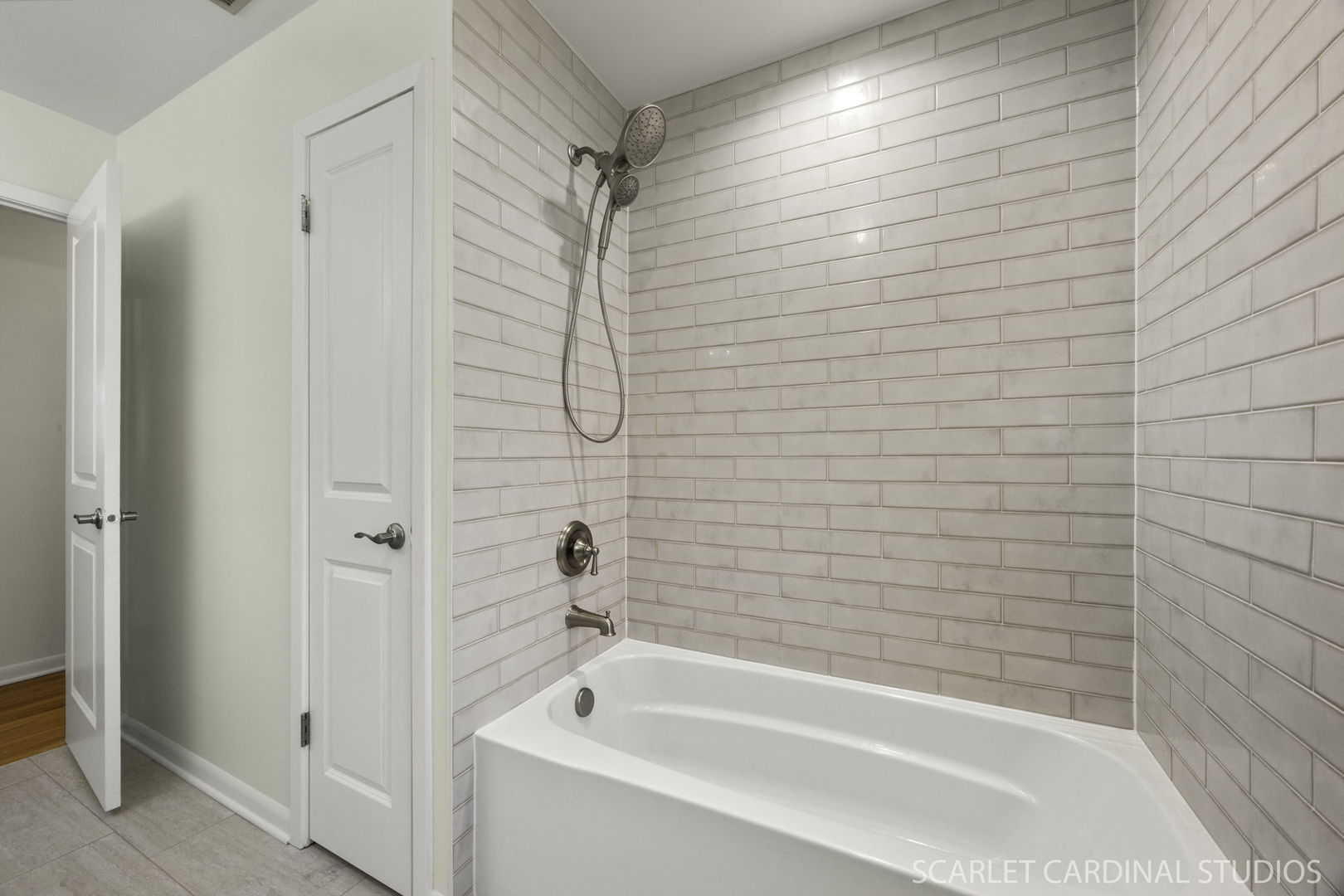 140 W Adams Street, Villa Park, IL 60181