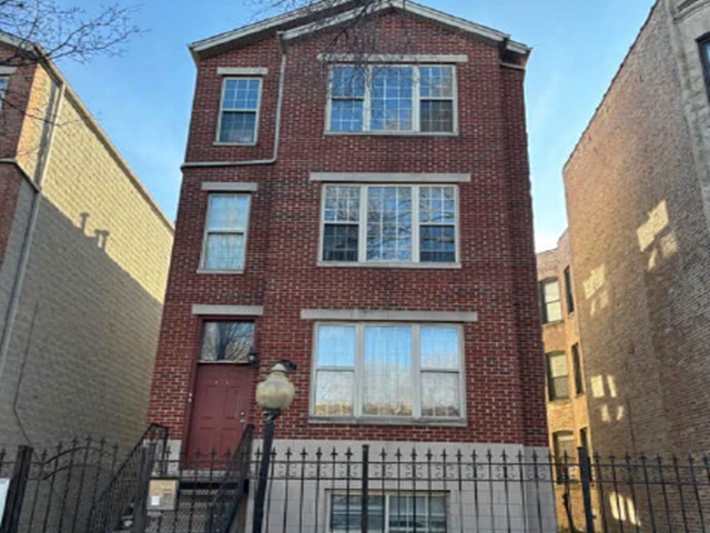 3235 W Warren Boulevard #3, Chicago, IL 60624