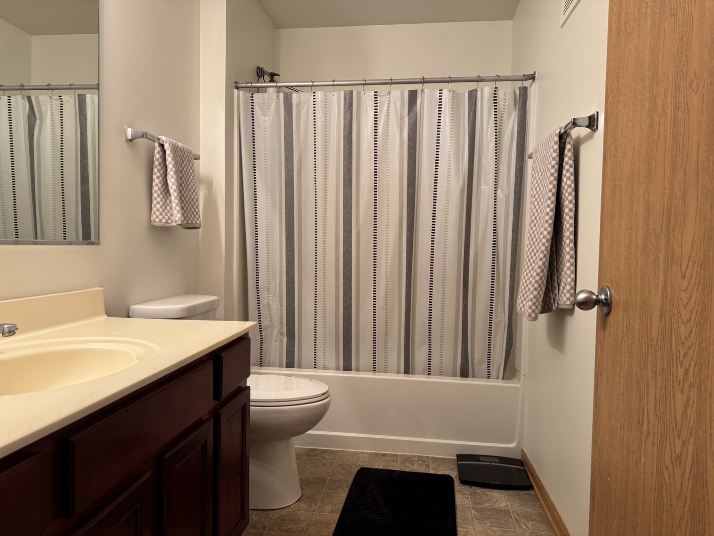 162 Bertram Drive #D, Yorkville, IL 60560