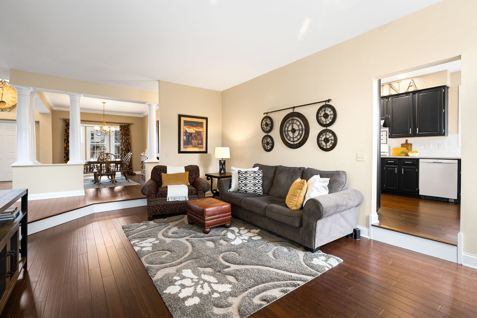 1145 Oxford Lane, Lake Zurich, IL 60047