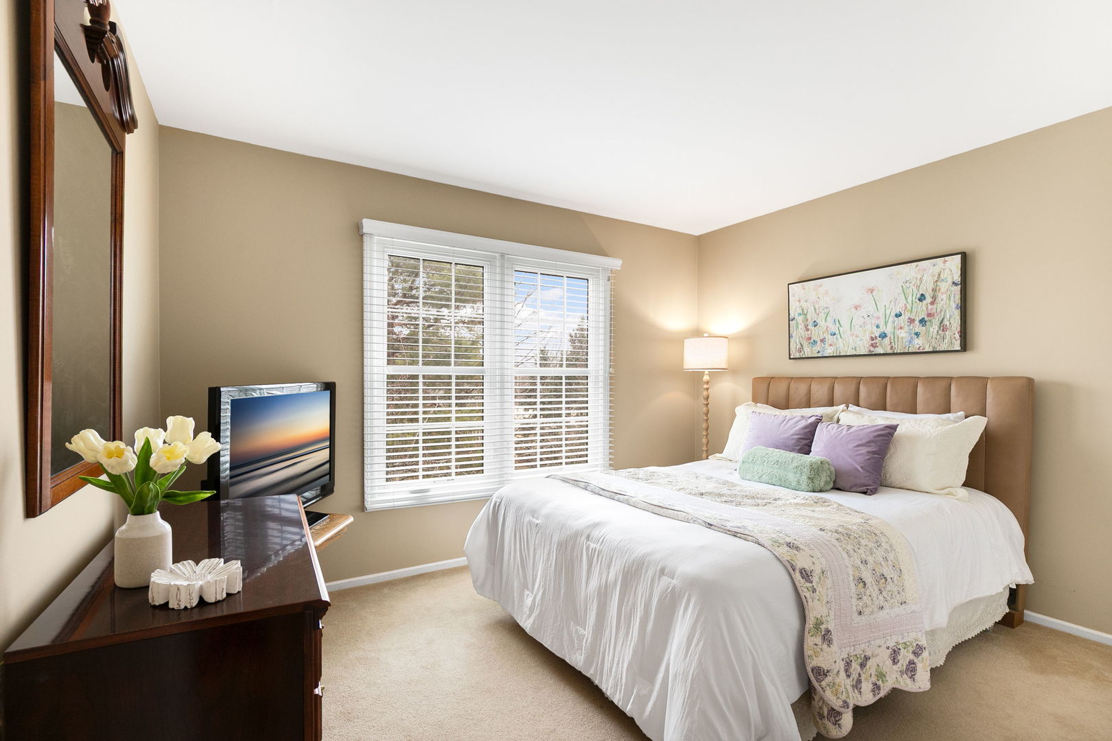 1145 Oxford Lane, Lake Zurich, IL 60047