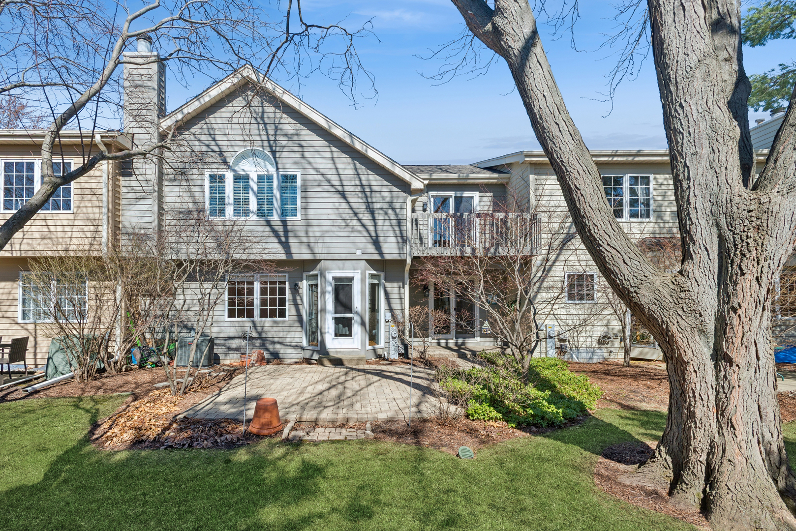 2206 Worthing Drive, Naperville, IL 60565