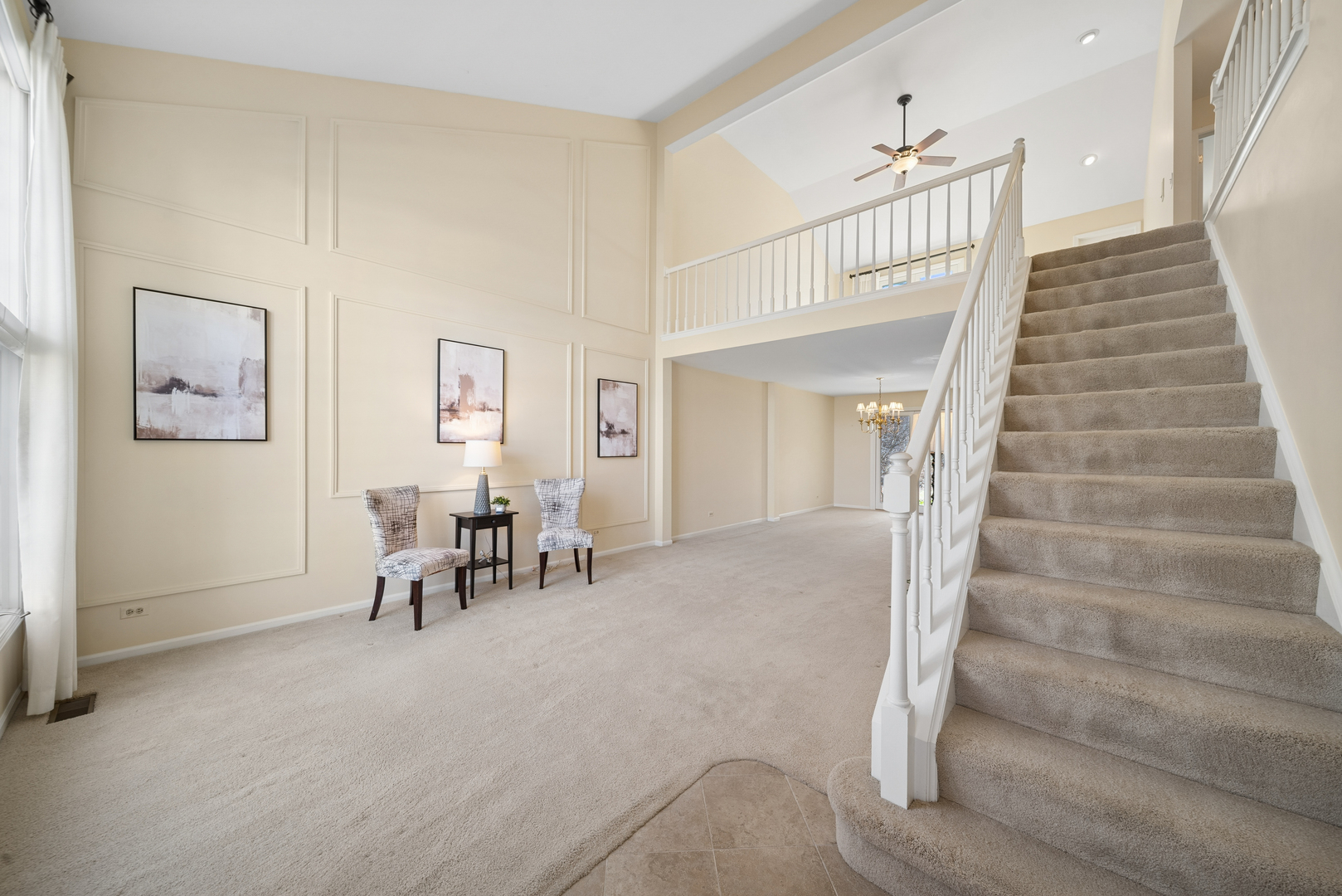 2206 Worthing Drive, Naperville, IL 60565