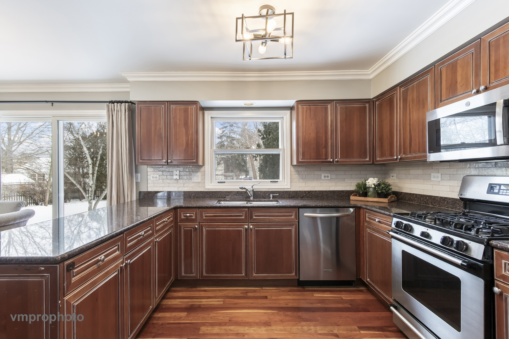 246 Montclair Road, Vernon Hills, IL 60061