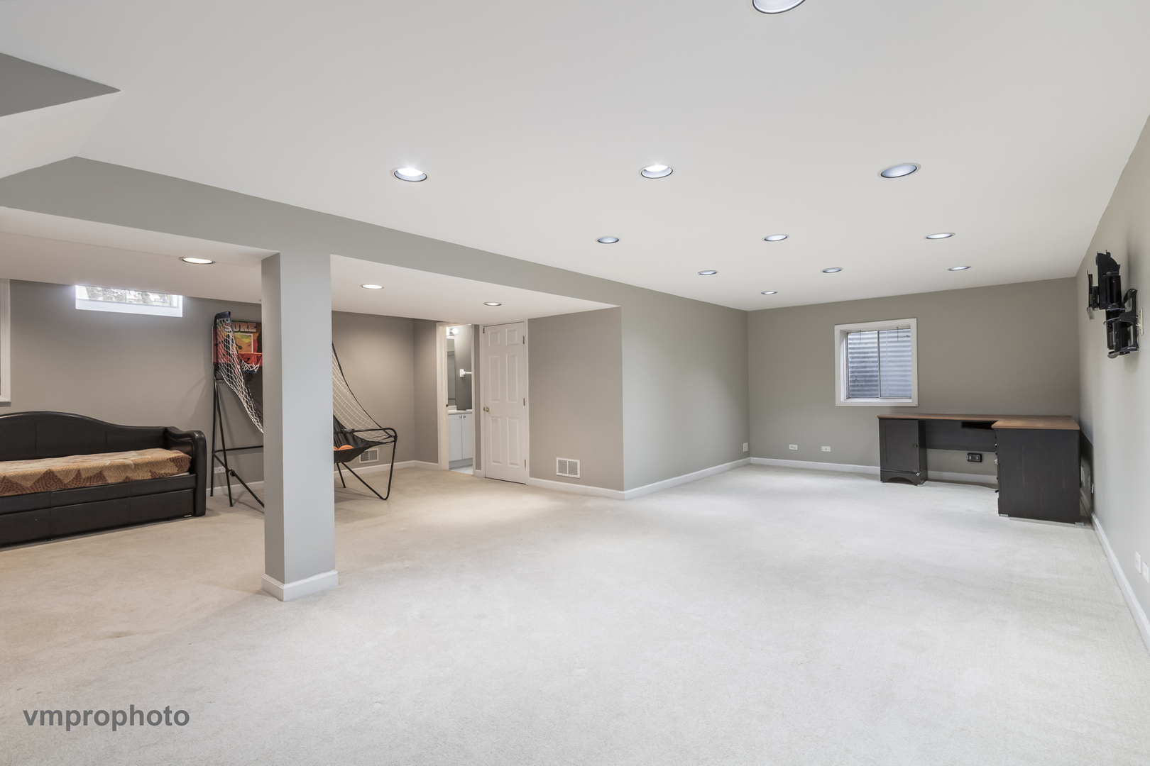 246 Montclair Road, Vernon Hills, IL 60061