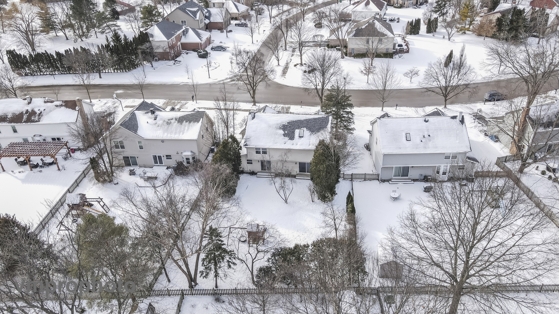 246 Montclair Road, Vernon Hills, IL 60061