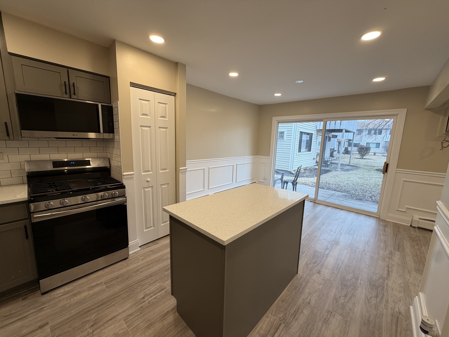 3500 BAYSIDE Drive #1, Palatine, IL 60074