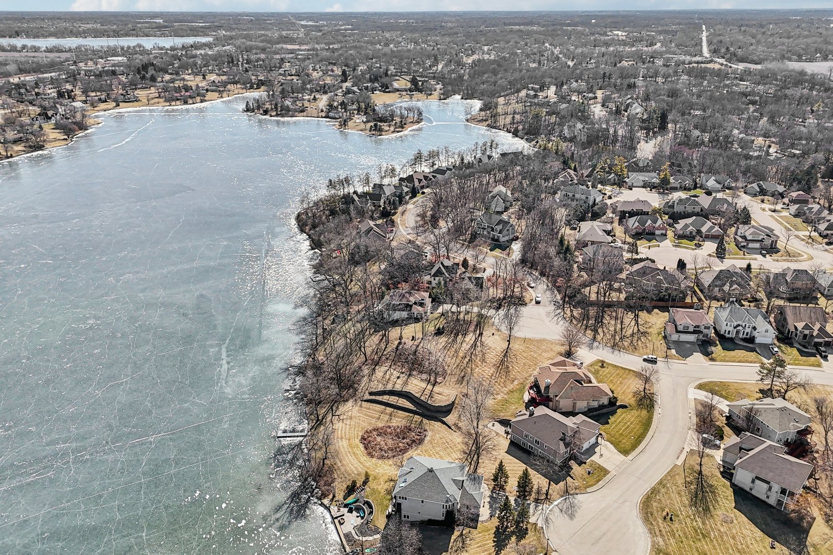 1209 Bayshore Drive, Antioch, IL 60002