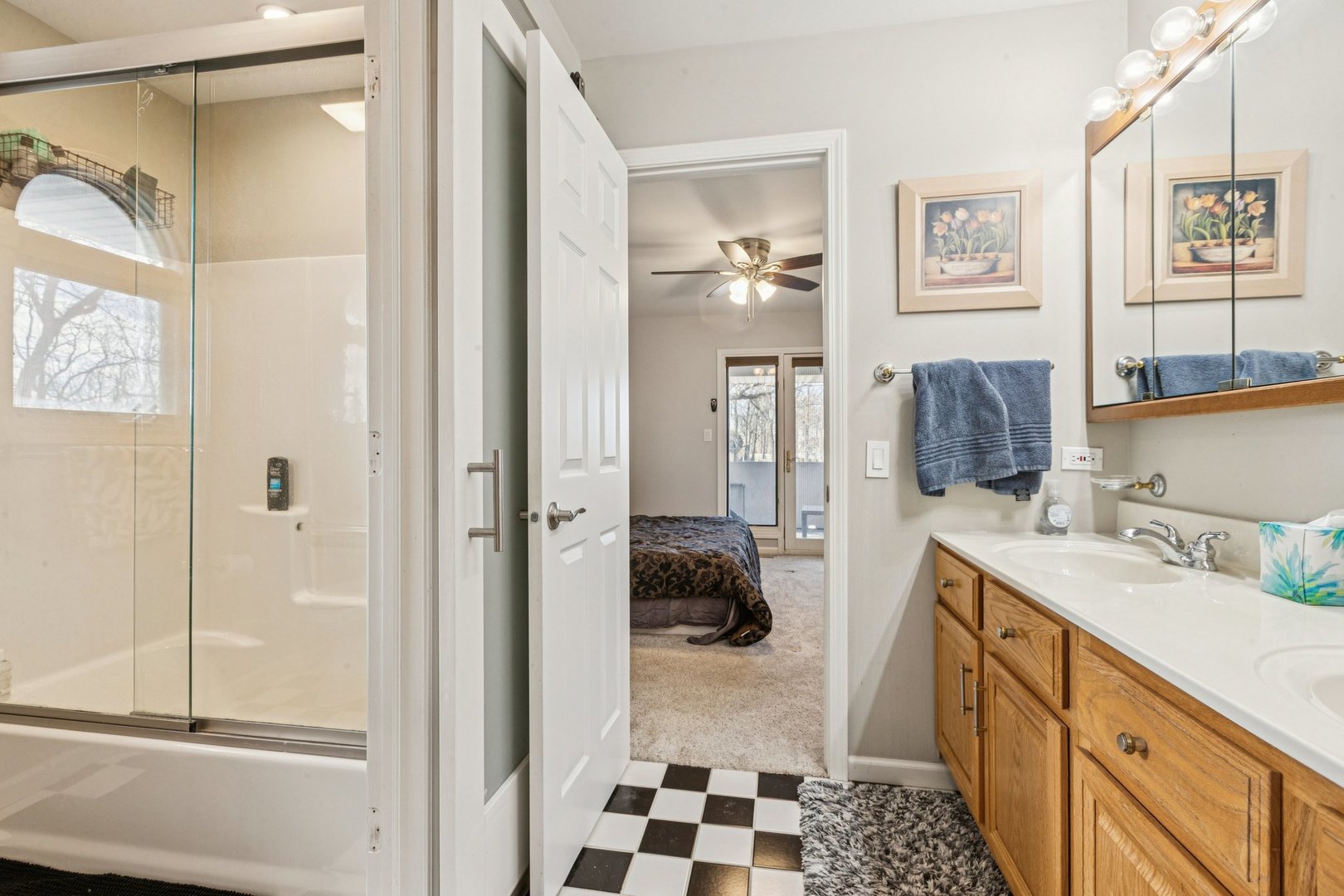 1209 Bayshore Drive, Antioch, IL 60002