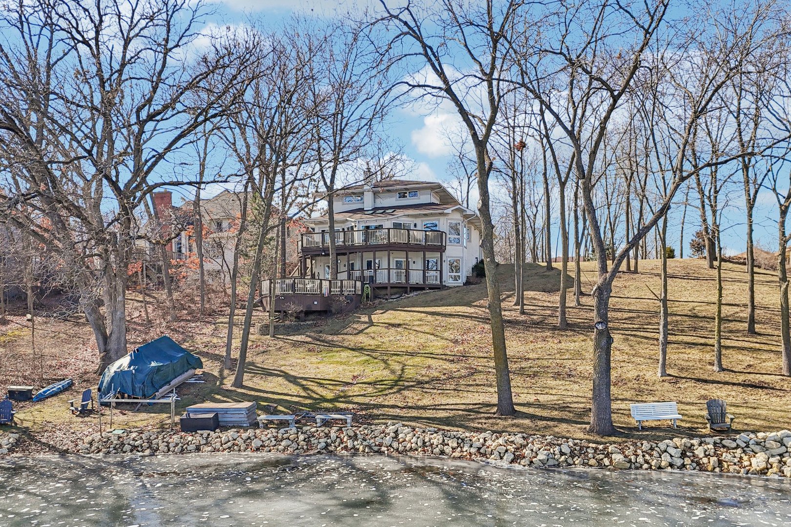 1209 Bayshore Drive, Antioch, IL 60002