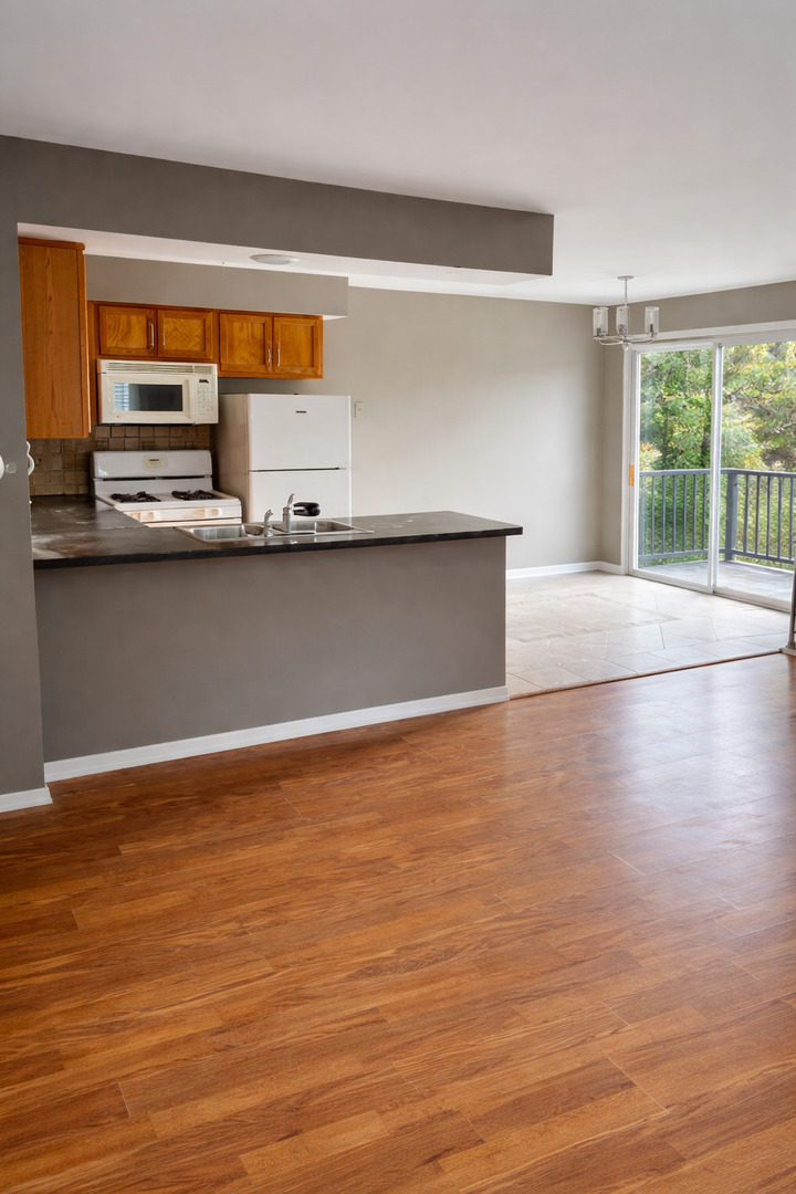 1224 INVERRARY Lane, Deerfield, IL 60015