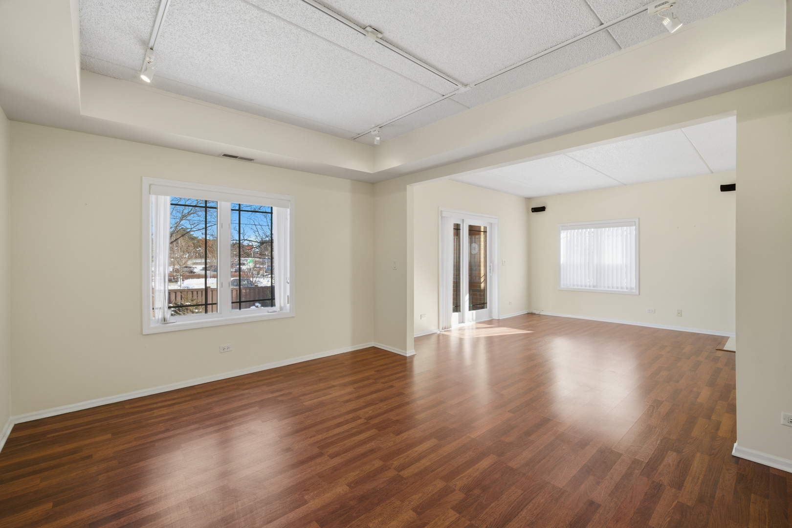 115 N Clifton Avenue #103, Park Ridge, IL 60068