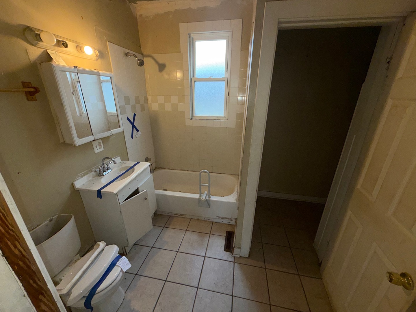 10544 S PERRY Avenue, Chicago, IL 60628