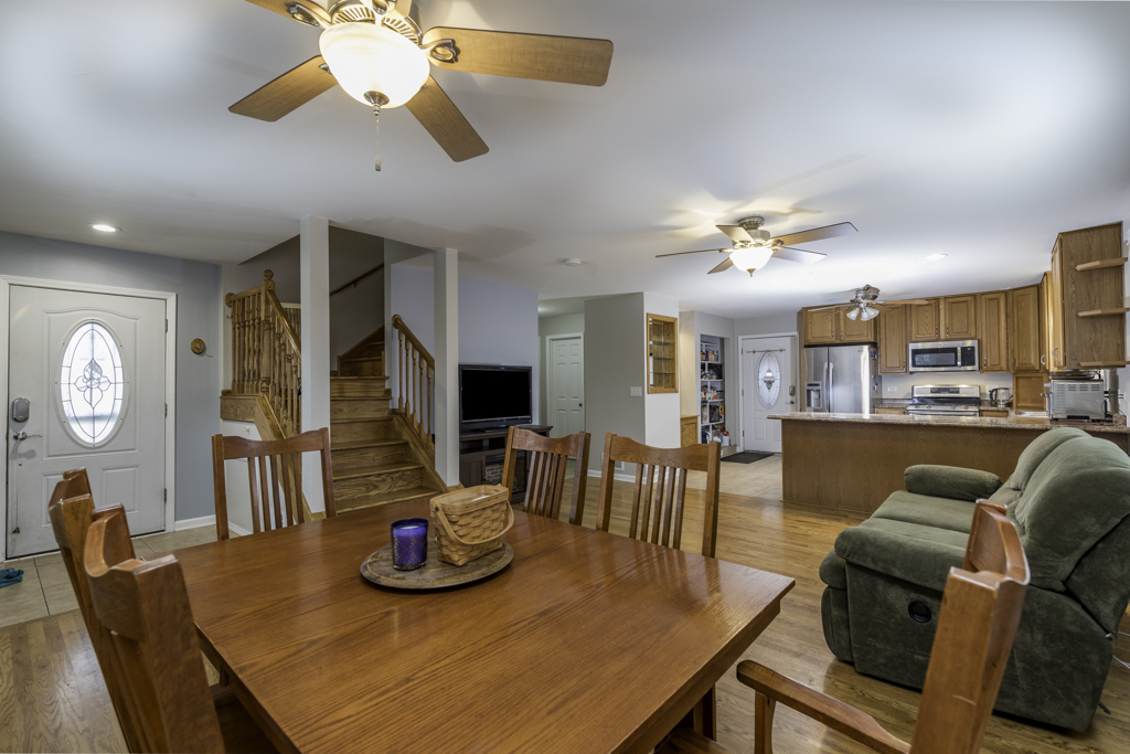 12707 W Warner Street, Beach Park, IL 60087