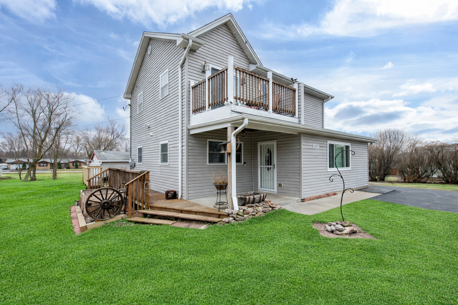 12707 W Warner Street, Beach Park, IL 60087