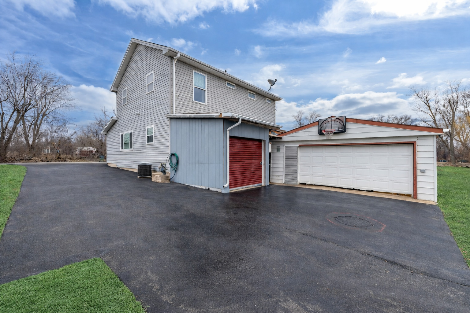 12707 W Warner Street, Beach Park, IL 60087