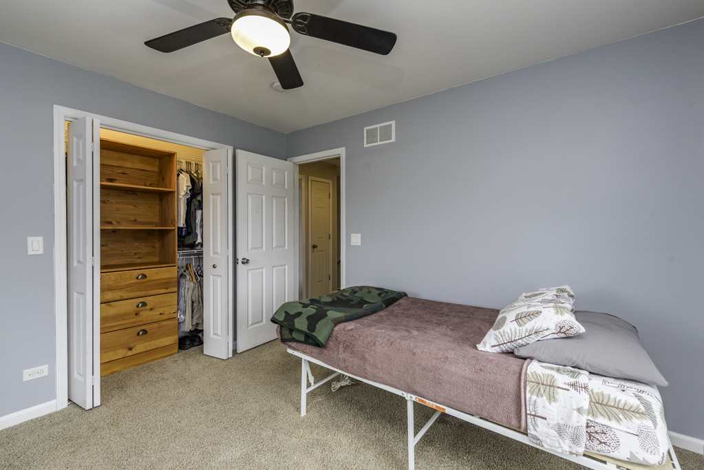 12707 W Warner Street, Beach Park, IL 60087