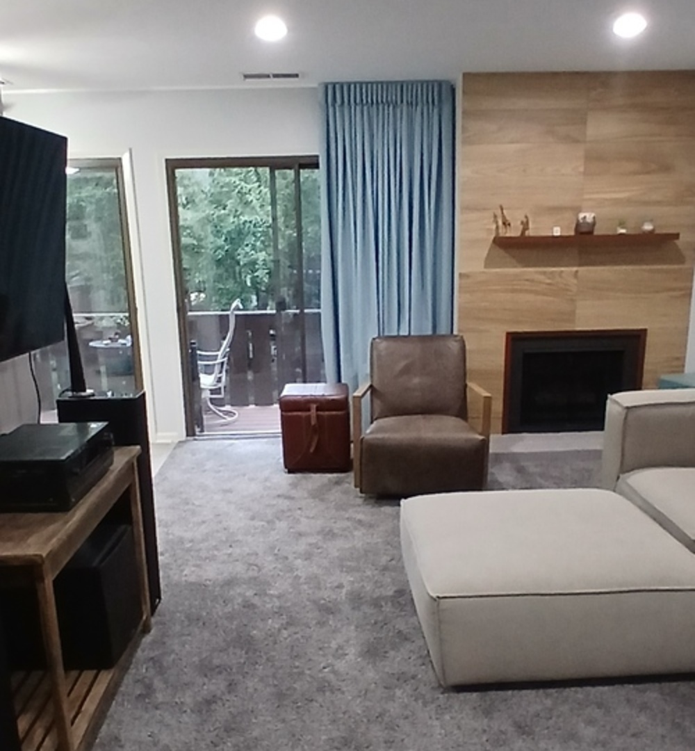 373 Ferndale Court #C2, Schaumburg, IL 60193