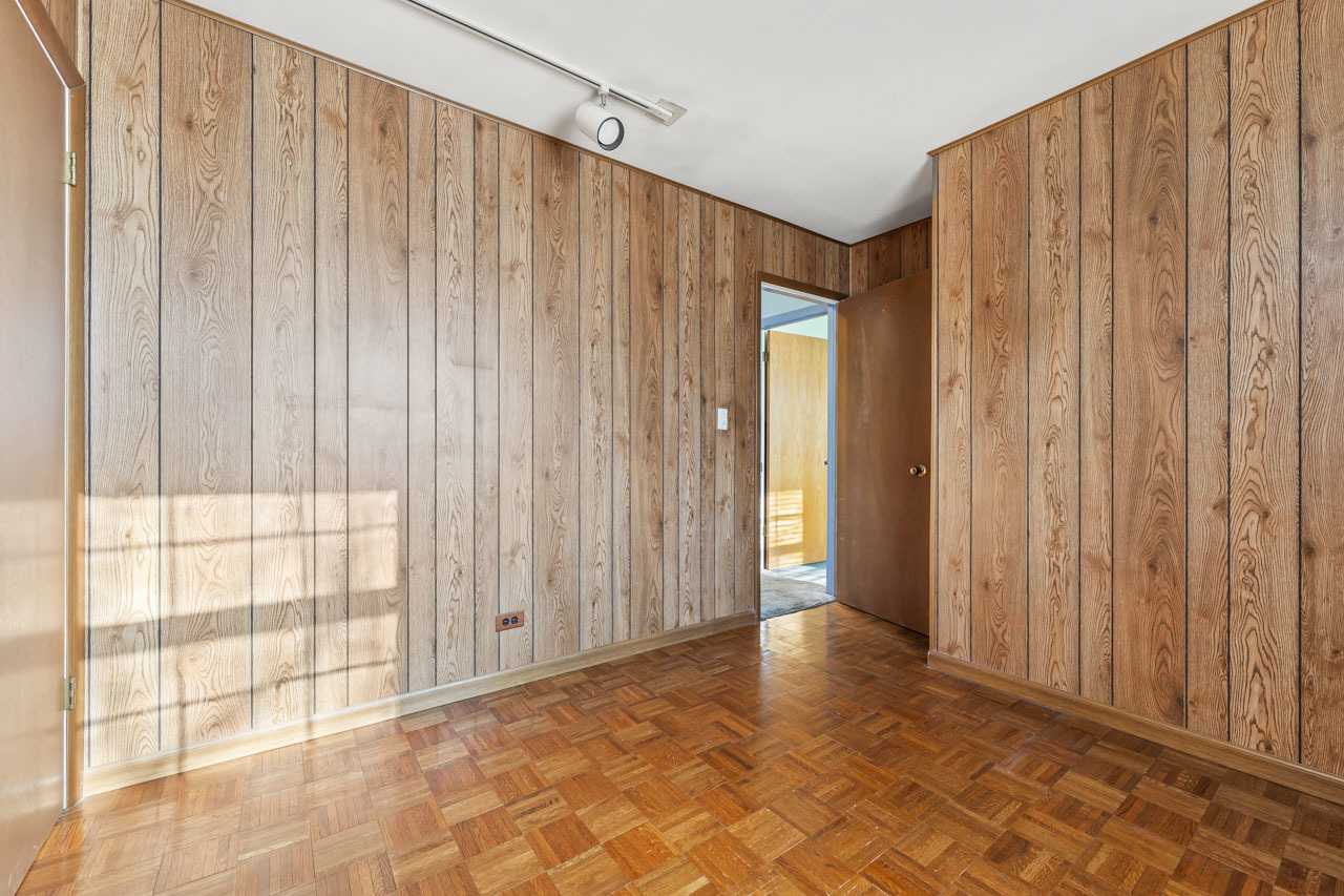 7487 Northway Drive, Hanover Park, IL 60133