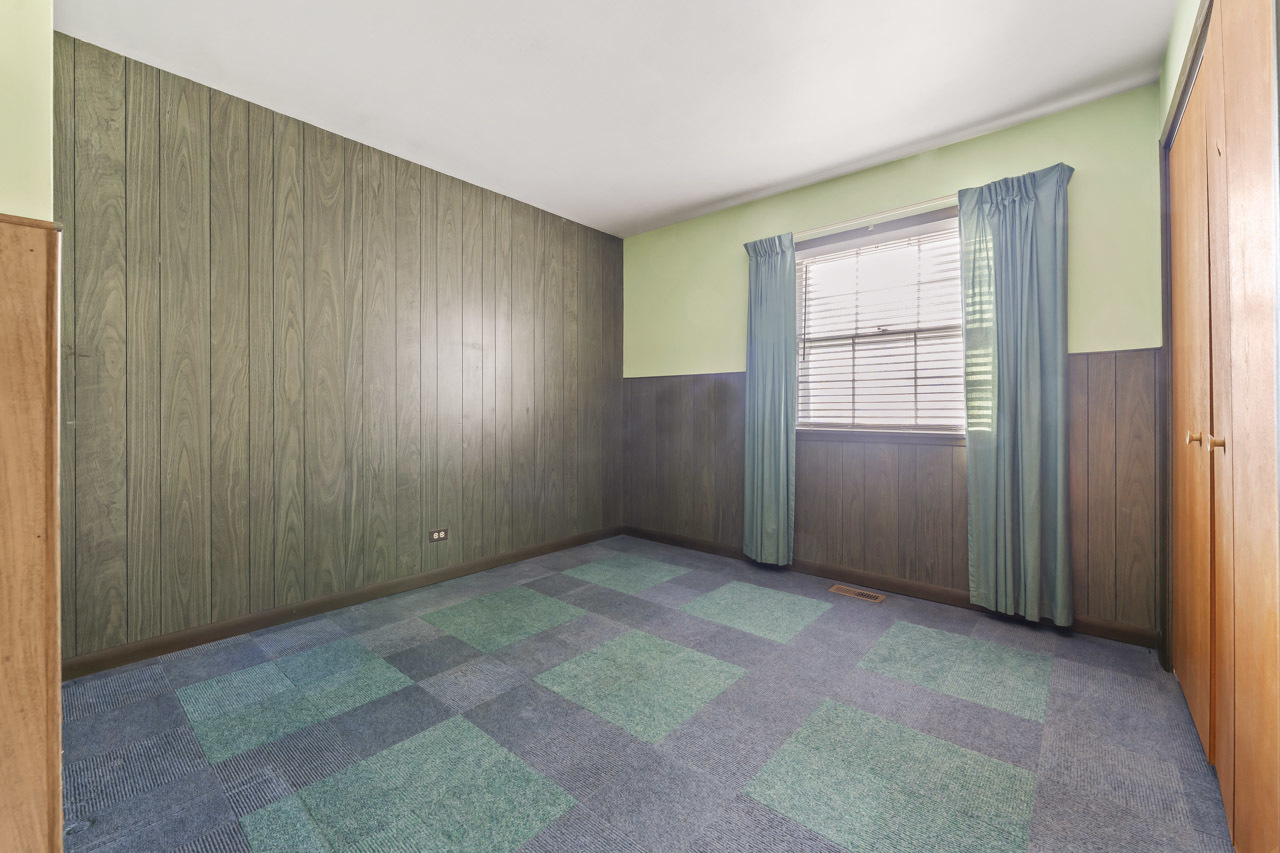 7487 Northway Drive, Hanover Park, IL 60133