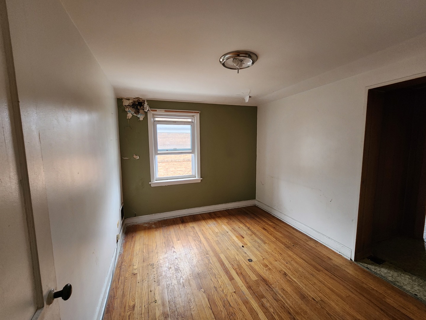 9138 S Perry Avenue, Chicago, IL 60620