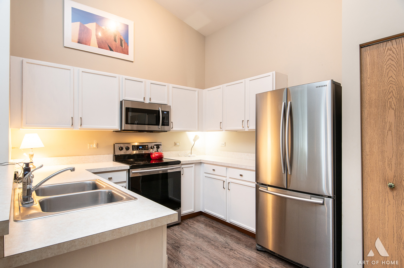 1117 Silverstone Drive #1117, Carpentersville, IL 60110