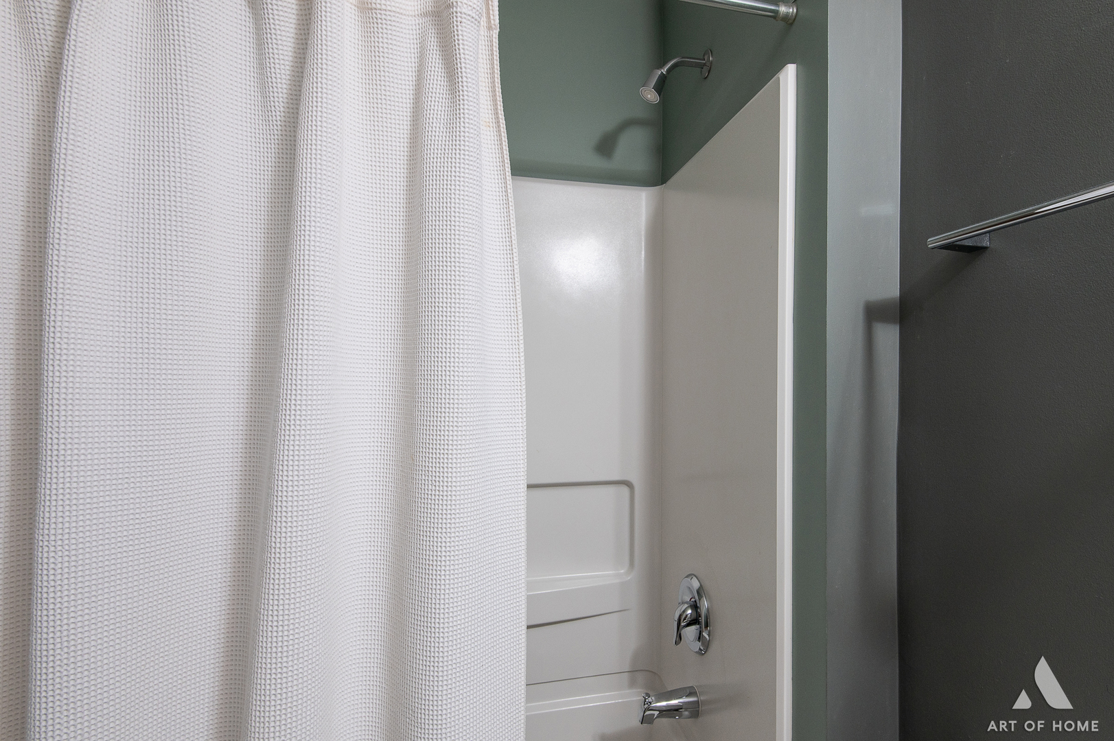 1117 Silverstone Drive #1117, Carpentersville, IL 60110