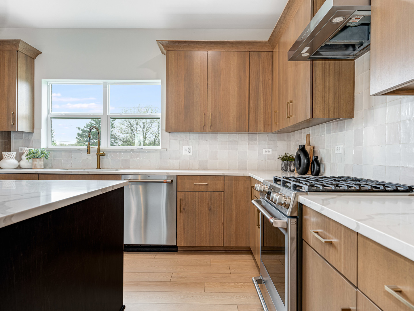 12744 Caruso Court, Lemont, IL 60439