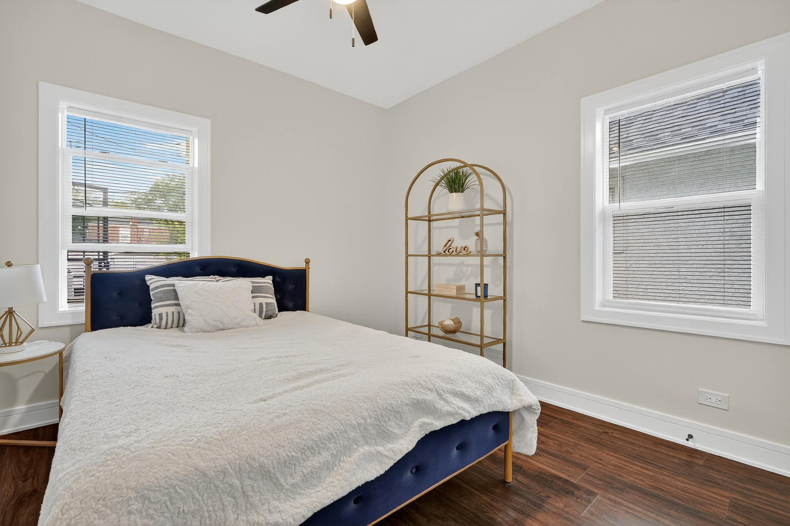 7642 S Merrill Avenue, Chicago, IL 60649