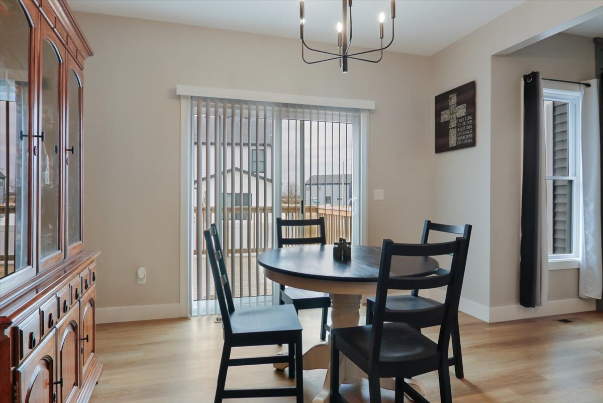 401 A Jenny Lane, Heyworth, IL 61745