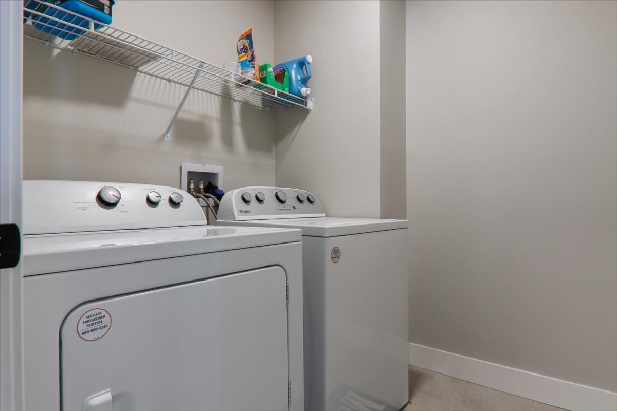 401 A Jenny Lane, Heyworth, IL 61745