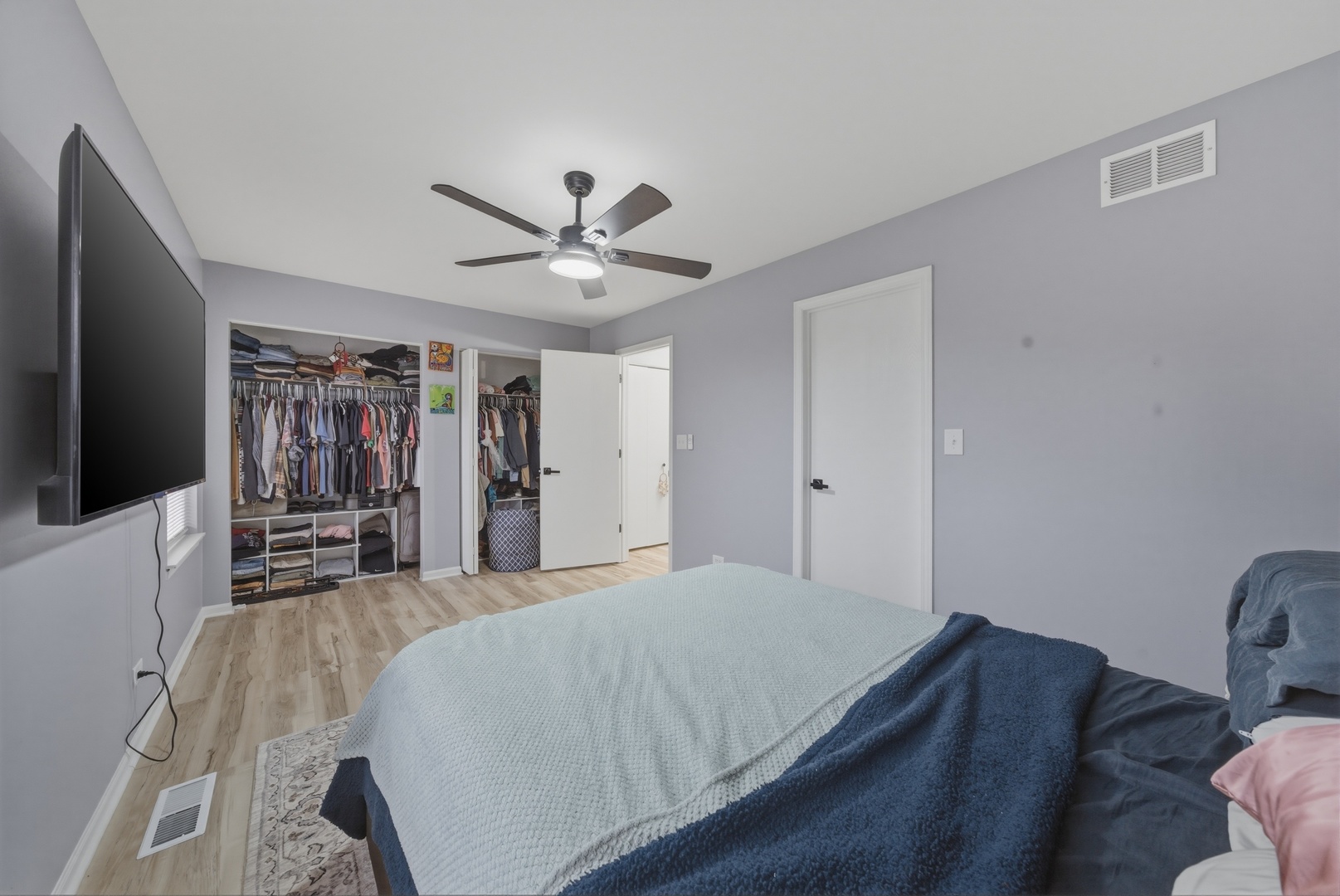 541 Heritage Drive, Oswego, IL 60543