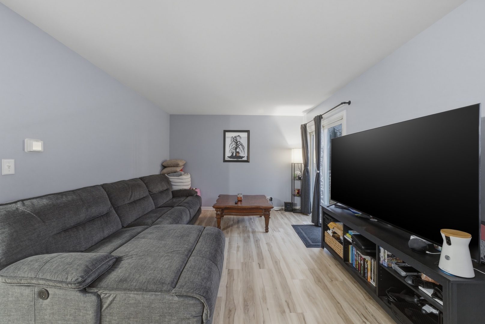 541 Heritage Drive, Oswego, IL 60543